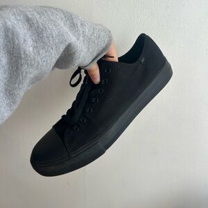 Lugz Men's All-Black Sneakers